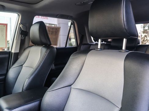 Certified 2019 Toyota 4Runner SR5 Premium image 24