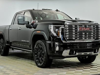 New 2025 GMC Sierra 2500 Denali w/ Denali Reserve Package
