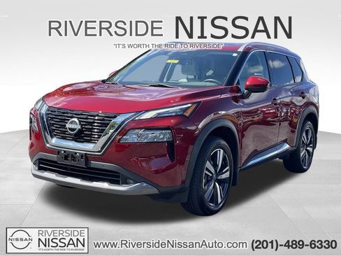Certified 2023 Nissan Rogue SL w/ SL Premium Package AWD/4WD image 1