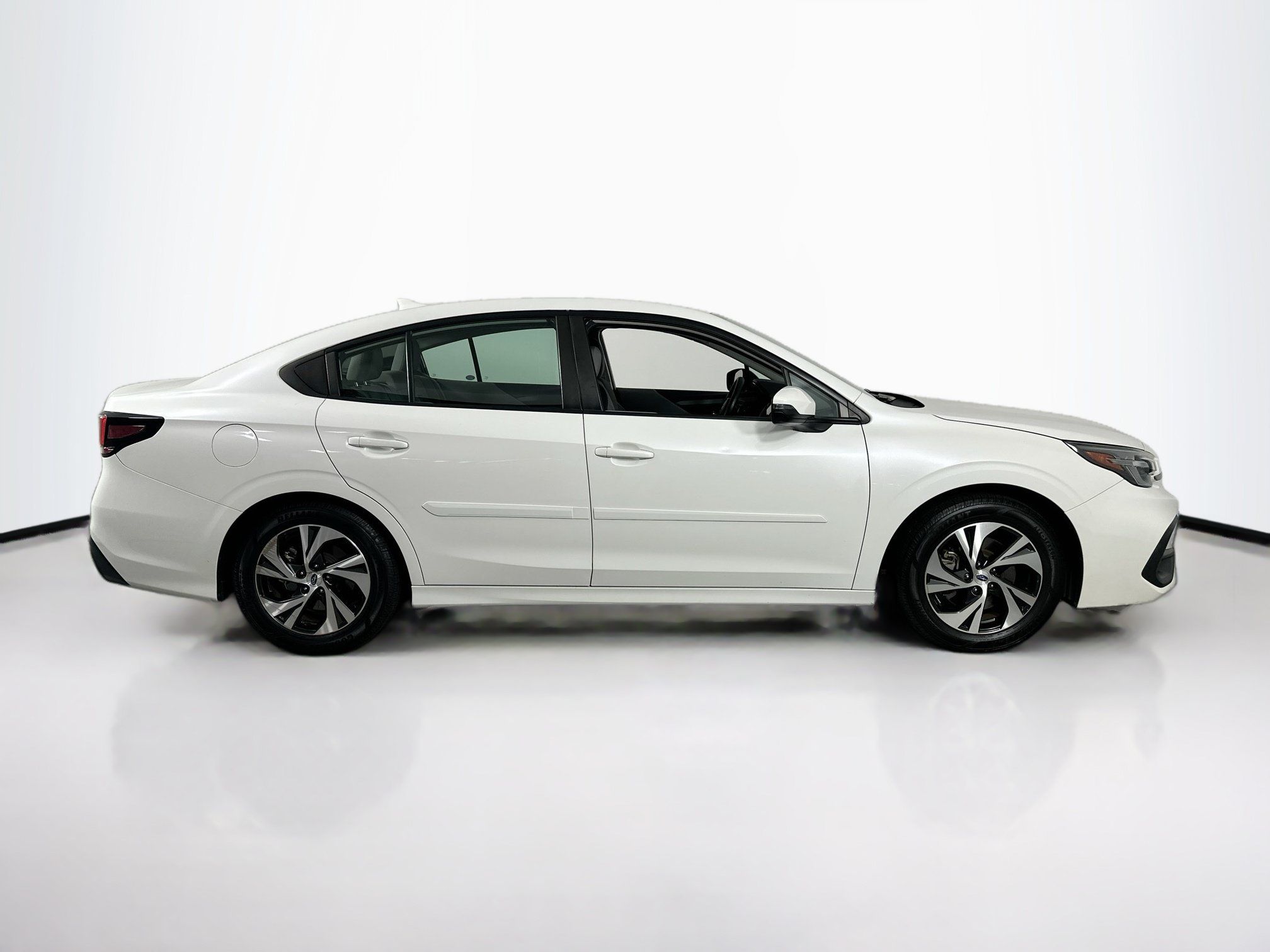 Used 2023 Subaru Legacy Premium AWD/4WD image 4