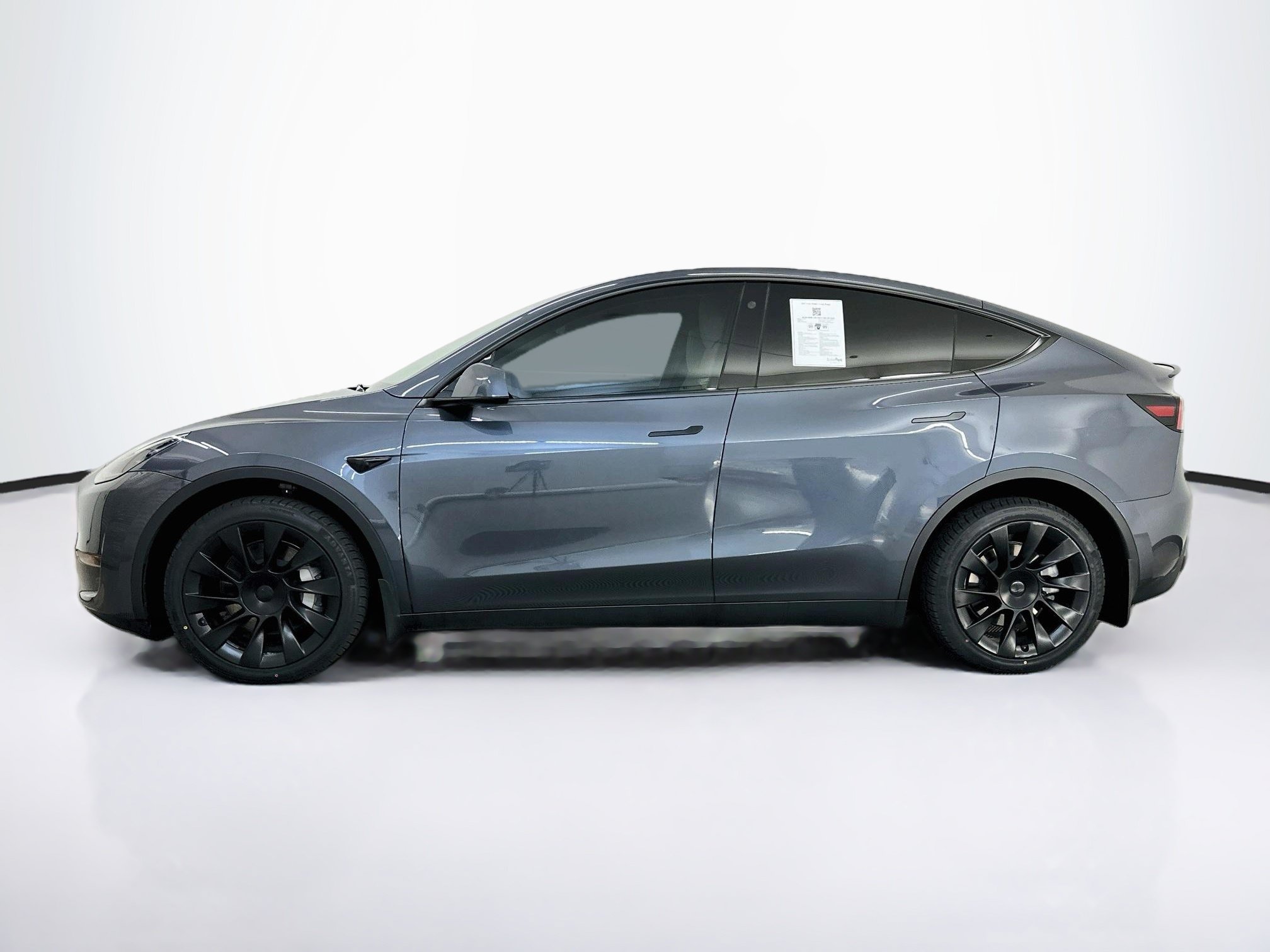 Used 2023 Tesla Model Y Long Range AWD/4WD image 4