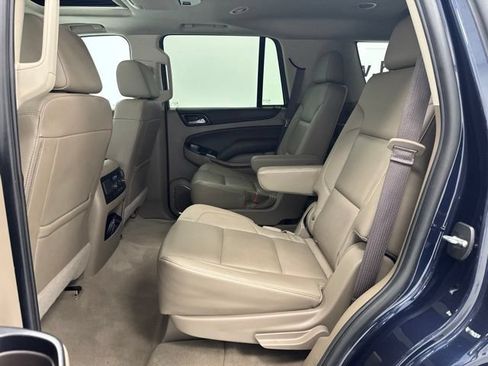 Used 2020 Chevrolet Tahoe Premier AWD/4WD image 31