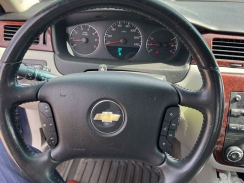 Used 2006 Chevrolet Impala LT FWD image 16