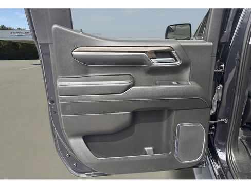 Used 2022 Chevrolet Silverado 1500 RST w/ Protection Package image 22