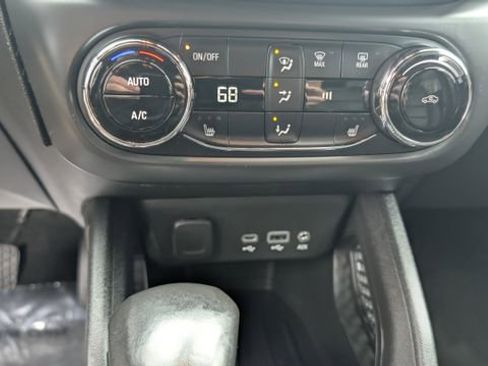 Used 2023 Chevrolet TrailBlazer ACTIV w/ Convenience Package FWD image 18