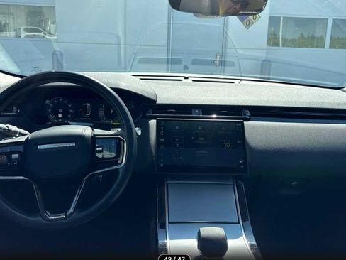 Used 2024 Land Rover Range Rover Velar S AWD/4WD image 9