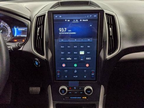 Certified 2023 Ford Edge SE w/ Black Appearance Package AWD/4WD image 13
