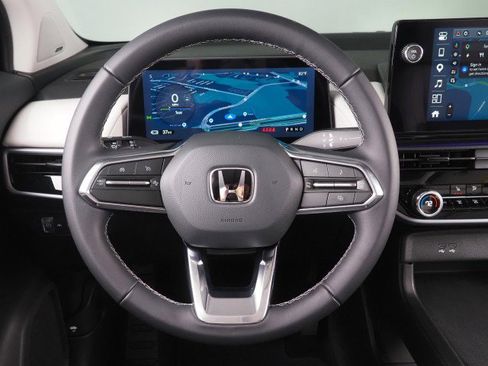 Used 2025 Honda Prologue Touring image 17