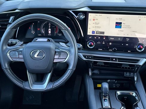 Used 2024 Lexus RX 350 AWD w/ Convenience Package image 14
