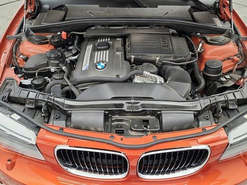 Used 2011 BMW 1 Series M RWD image 14