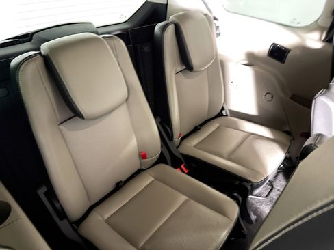 Used 2016 Ford Transit Connect Titanium image 35