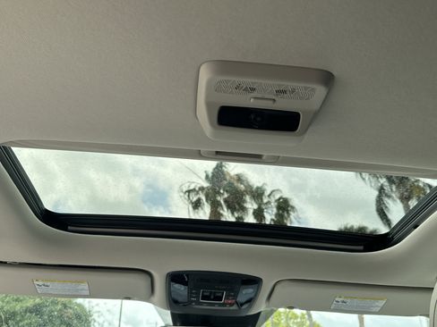 New 2026 Kia Carnival SX Prestige FWD image 14