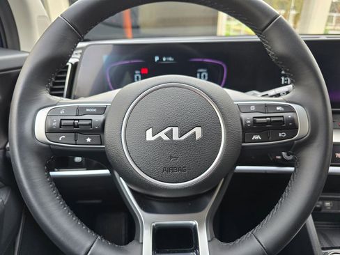 Certified 2025 Kia Sportage EX image 25
