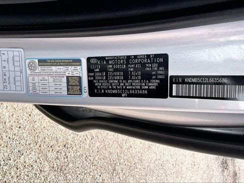 Certified 2020 Kia Sedona EX image 35