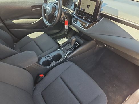Used 2024 Toyota Corolla LE FWD image 14