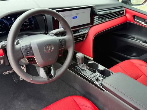 Used 2026 Toyota Camry XSE w/ Premium Package FWD image 9