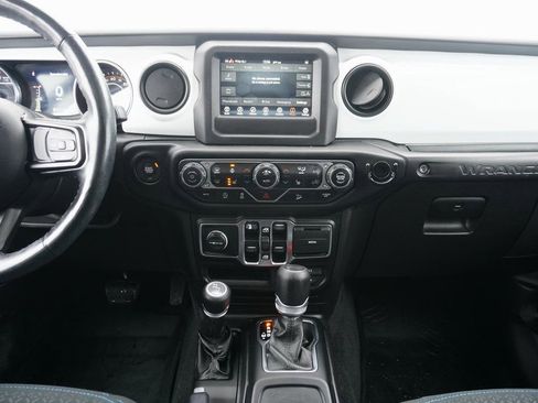 Used 2021 Jeep Wrangler Unlimited Islander image 28