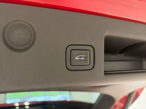 Certified 2024 Chevrolet Equinox LT w/ LPO, Floor Liner Package FWD image 15