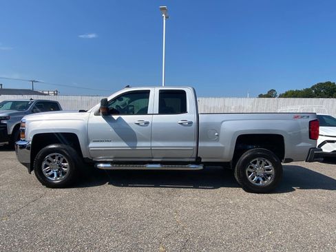 Used 2016 Chevrolet Silverado 2500 LT w/ LT Convenience Package AWD/4WD image 3