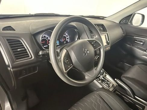 Used 2024 Mitsubishi Outlander Sport ES AWD/4WD image 14
