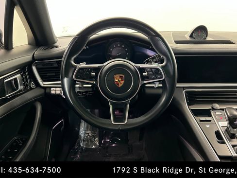 Used 2017 Porsche Panamera 4 AWD/4WD image 12