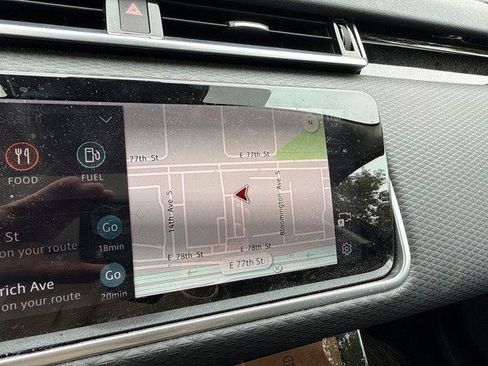 Used 2021 Land Rover Range Rover Velar S AWD/4WD image 12
