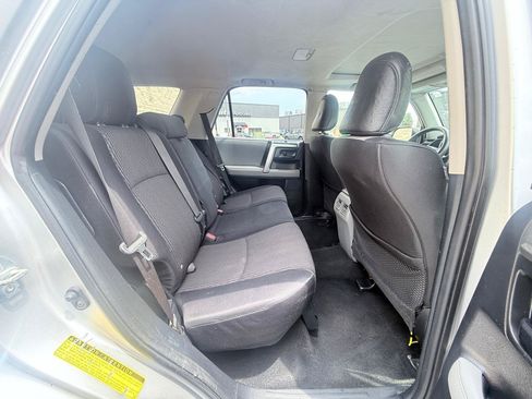 Used 2013 Toyota 4Runner SR5 w/ Premium Pkg AWD/4WD image 12