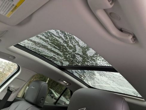 New 2026 Buick Envision Avenir image 24