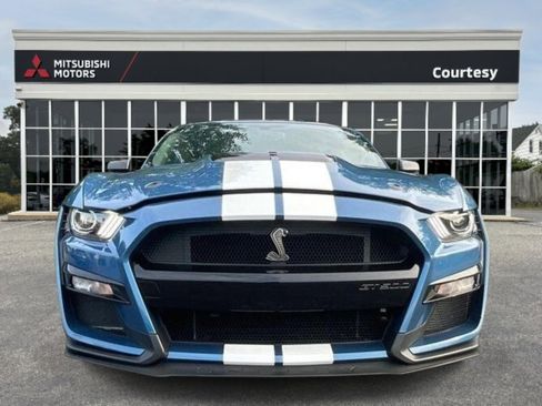 Used 2020 Ford Mustang Shelby GT500 w/ Carbon Fiber Track Pack image 2