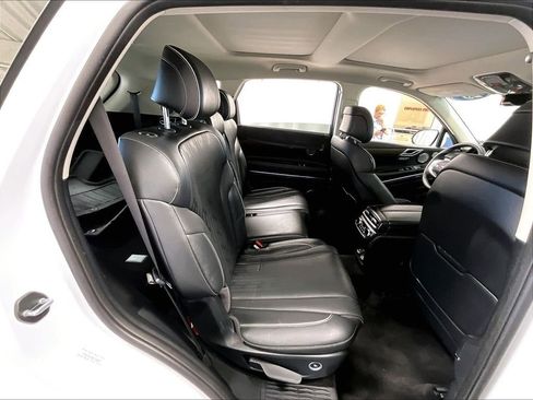 Used 2023 Genesis GV80 3.5T Advanced + AWD/4WD image 16