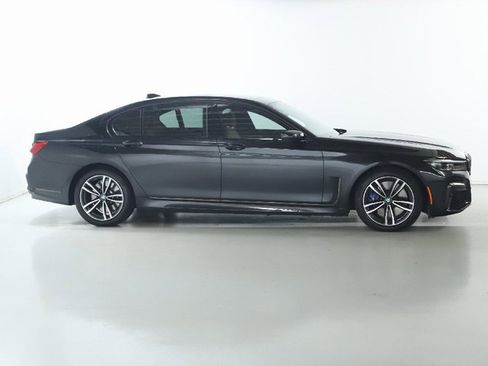 Certified 2022 BMW 750i xDrive 750i xDrive w/ Executive Package image 11