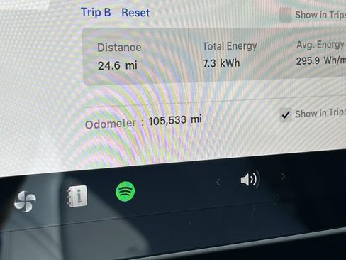 Used 2019 Tesla Model 3 Standard Range Plus image 32