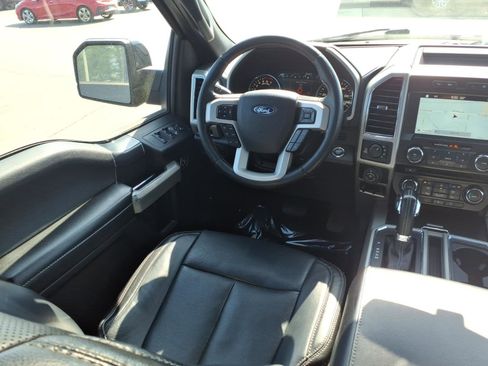 Used 2018 Ford F150 Lariat AWD/4WD image 10