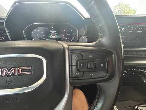 Used 2023 GMC Sierra 1500 SLT w/ SLT Premium Package AWD/4WD image 25