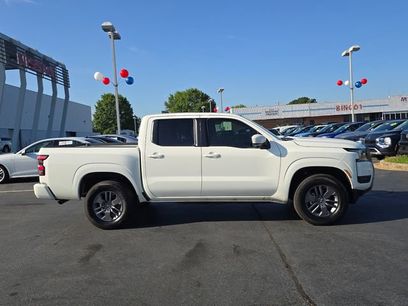 Used 2025 Nissan Frontier SV