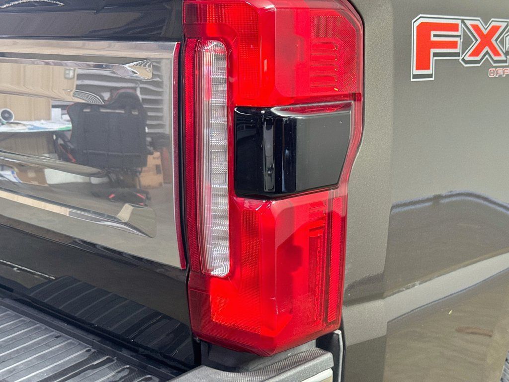 Used 2025 Ford F250 King Ranch w/ Chrome Package AWD/4WD image 31