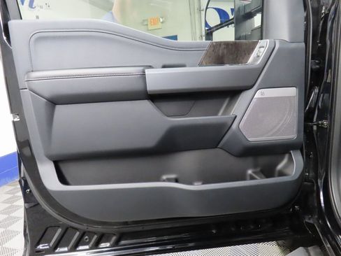 Used 2024 Ford F350 Lariat w/ Lariat Ultimate Package image 57