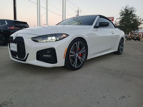 Used 2022 BMW 430i Convertible w/ M Sport Package image 4