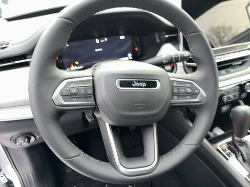 New 2026 Jeep Compass Limited image 10