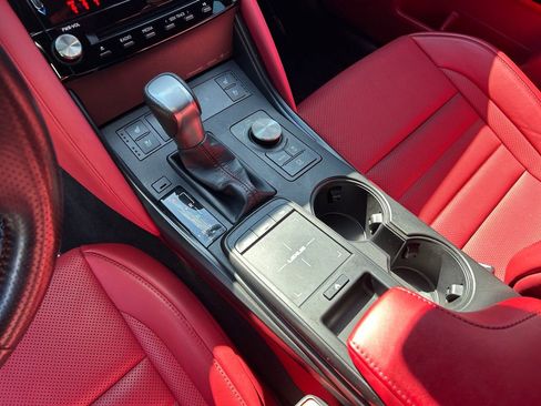 Used 2022 Lexus IS 350 F Sport w/ Navigation Package AWD/4WD image 18