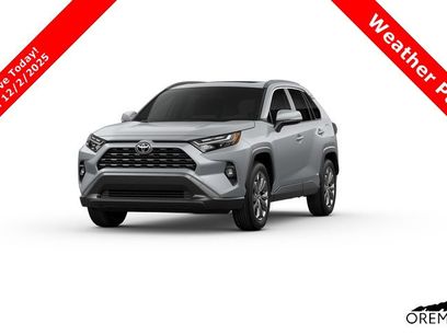 New 2025 Toyota RAV4 XLE w/ Weather Package