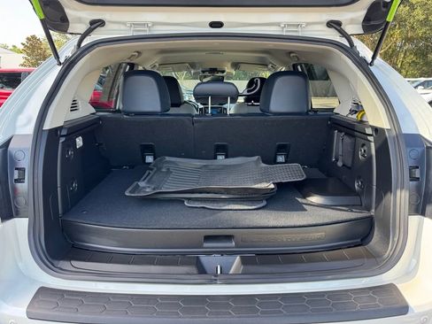 Used 2023 Subaru Crosstrek Hybrid image 15