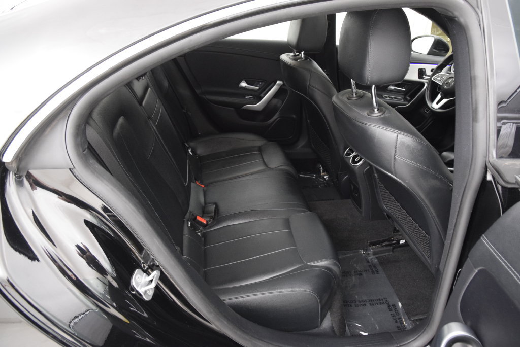 Used 2023 Mercedes-Benz CLA 250 image 19