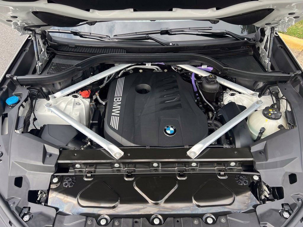 Used 2026 BMW X5 xDrive40i AWD/4WD image 16