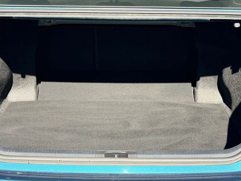 Used 2025 Toyota Camry SE w/ Convenience Package image 30