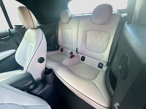 Used 2024 MINI Cooper S w/ Signature Upholstery Package FWD image 26