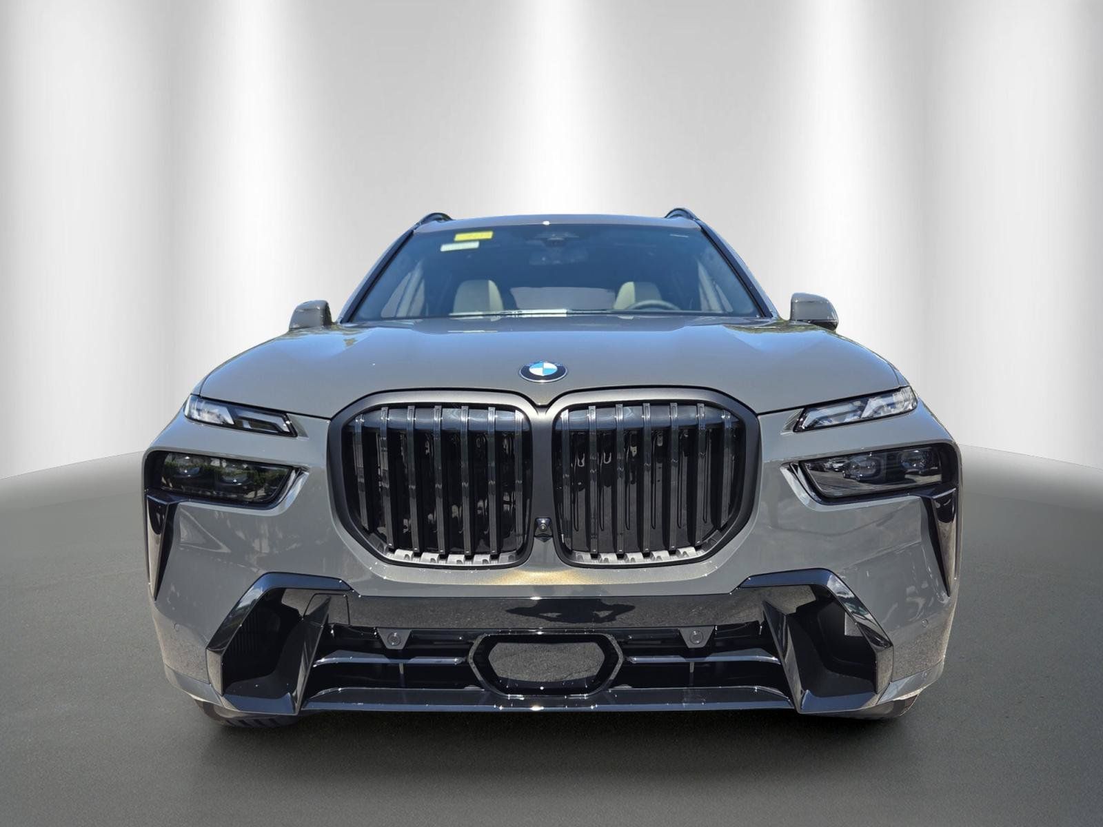 New 2027 BMW X7 xDrive40i w/ Executive Package AWD/4WD image 2