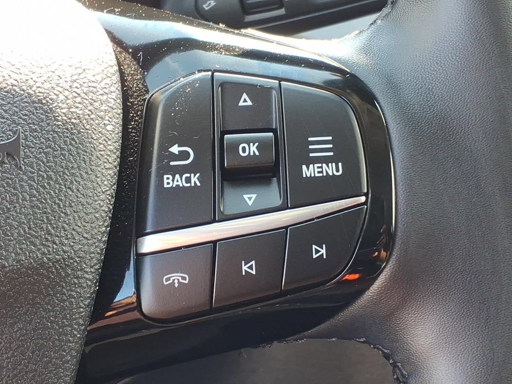 Used 2023 Ford Escape Active AWD/4WD image 11