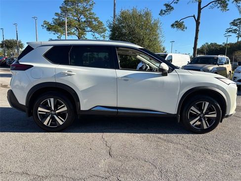 Used 2021 Nissan Rogue SL image 7