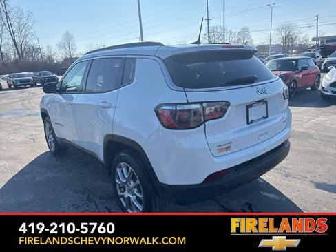 Used 2022 Jeep Compass Latitude image 7